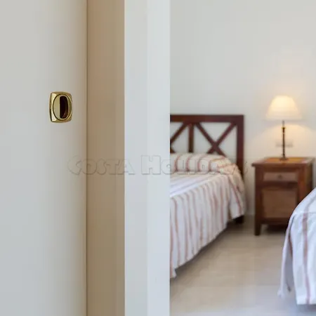 Granados 2111